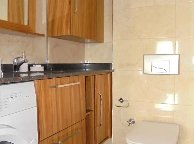 Hotel Xperia Park With Large Balcony And Seaview & Free Airport Shuttle Service