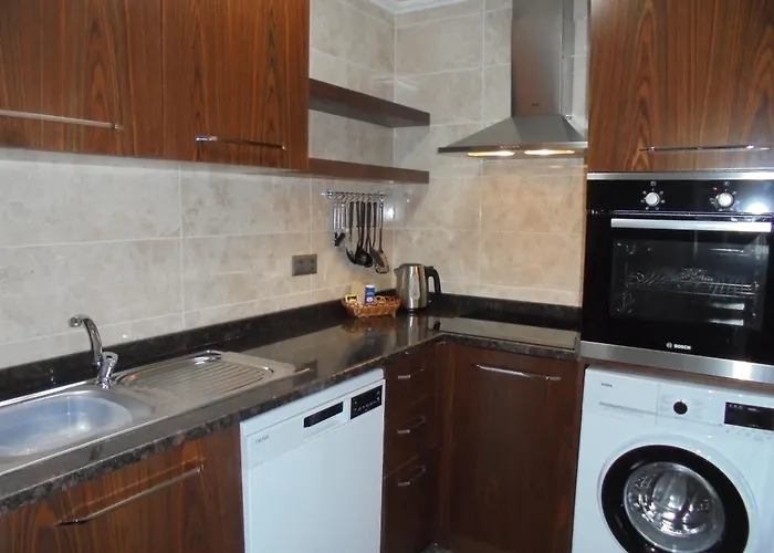 Hotel Xperia Park With Large Balcony And Seaview & Free Airport Shuttle Service *