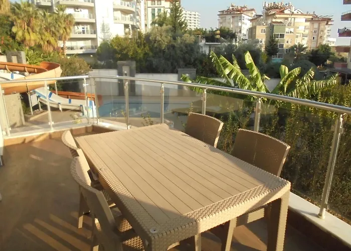 Hotel Xperia Park With Large Balcony And Seaview & Free Airport Shuttle Service Alanya
