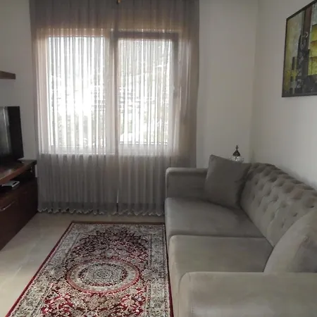 Отель Xperia Park With Large Balcony And Seaview & Free Airport Shuttle Service *