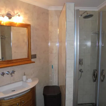 Xperia Park With Large Balcony And Seaview & Free Airport Shuttle Service Otel *