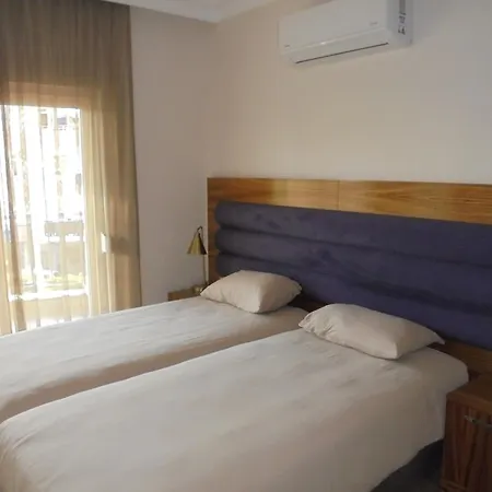Xperia Park With Large Balcony And Seaview & Free Airport Shuttle Service מלון *