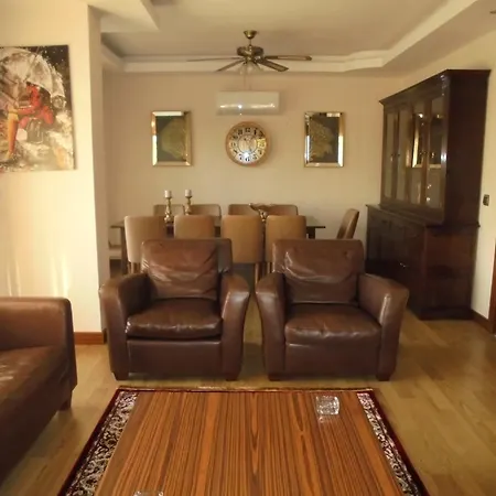 Xperia Park With Large Balcony And Seaview & Free Airport Shuttle Service *