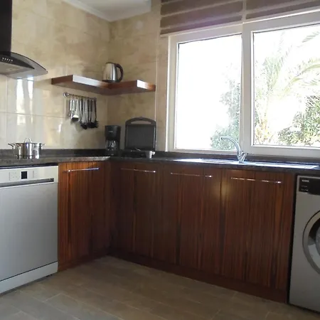 Appartement Xperia Park With Large Balcony And Seaview & Free Airport Shuttle Service