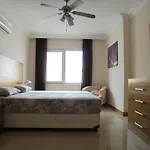 فندق Xperia Park With Large Balcony And Seaview & Free Airport Shuttle Service