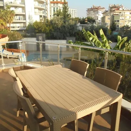 فندق Xperia Park With Large Balcony And Seaview & Free Airport Shuttle Service ألانيا